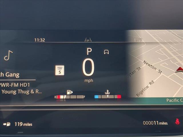 New 2027 Land Rover Range Rover Long Wheelbase SE AWD/4WD image 11