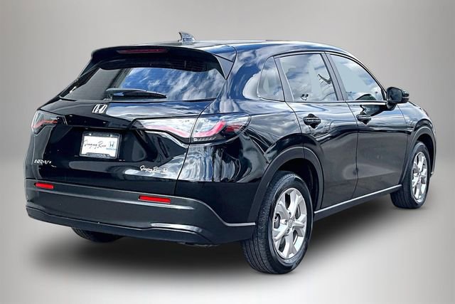 Certified 2025 Honda HR-V LX image 5