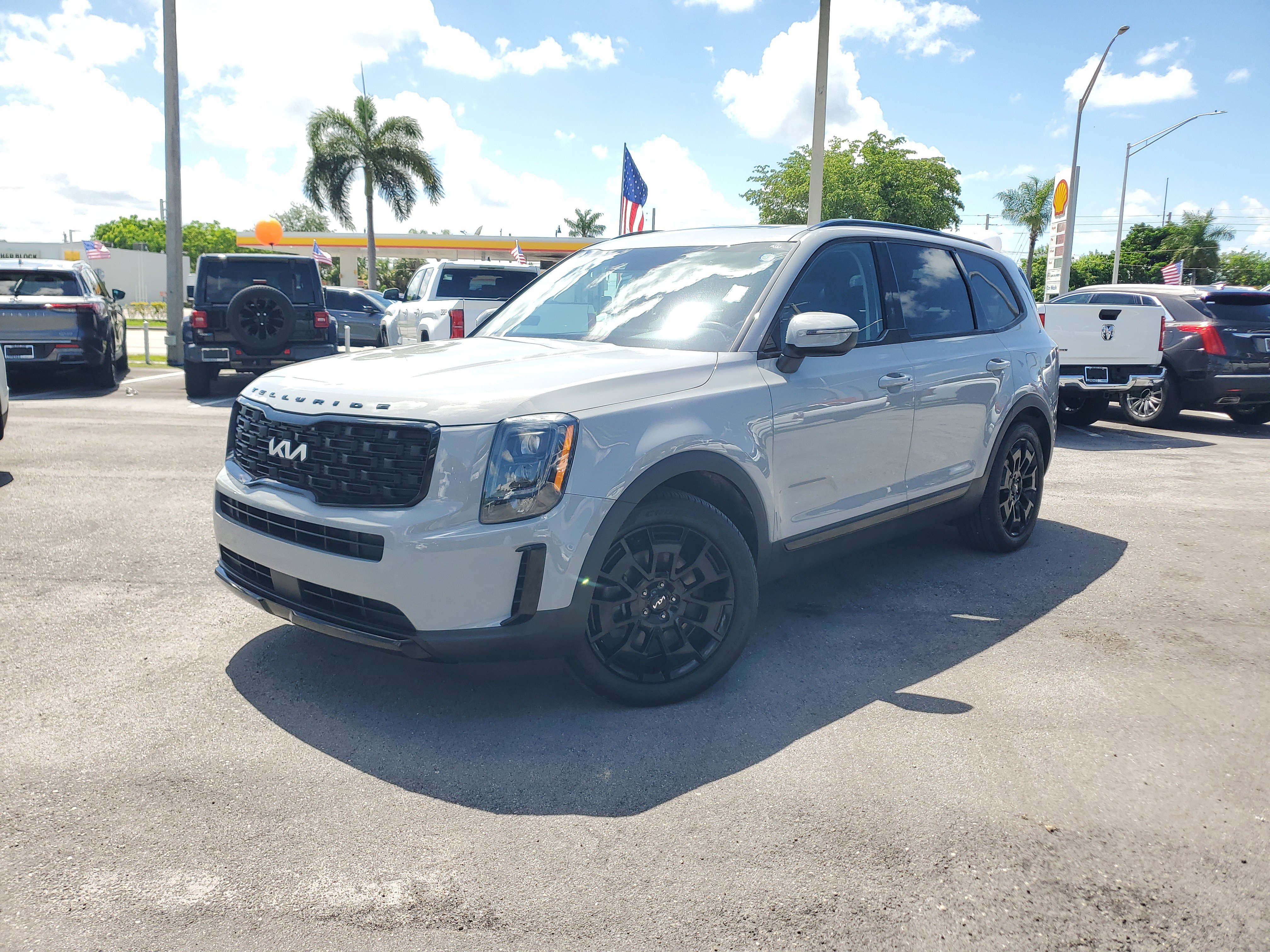 Used 2022 Kia Telluride EX w/ EX Premium Package image 34