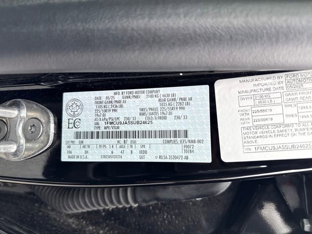 Used 2025 Ford Escape Platinum image 50
