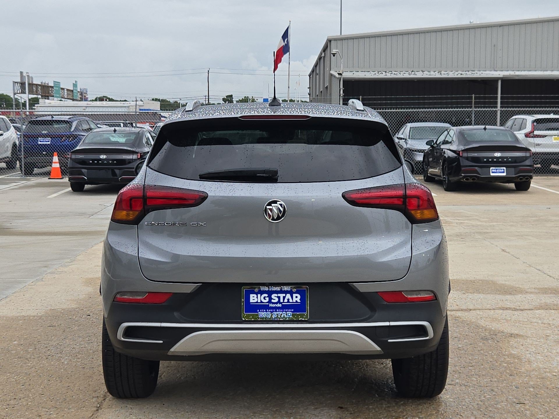 Used 2023 Buick Encore GX Select FWD image 5