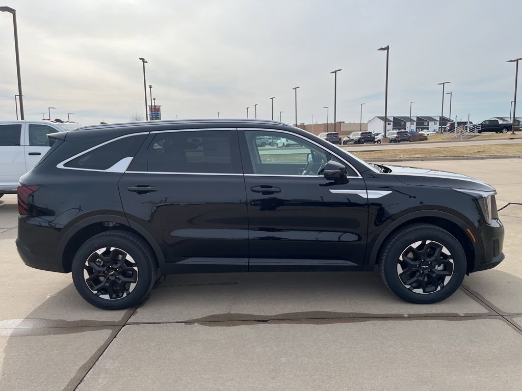 New 2026 Kia Sorento S image 6