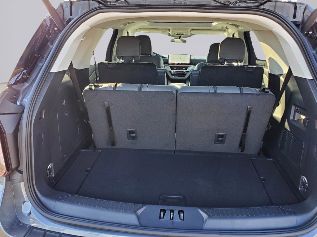 New 2025 Ford Explorer Active w/ Active Comfort Package image 39