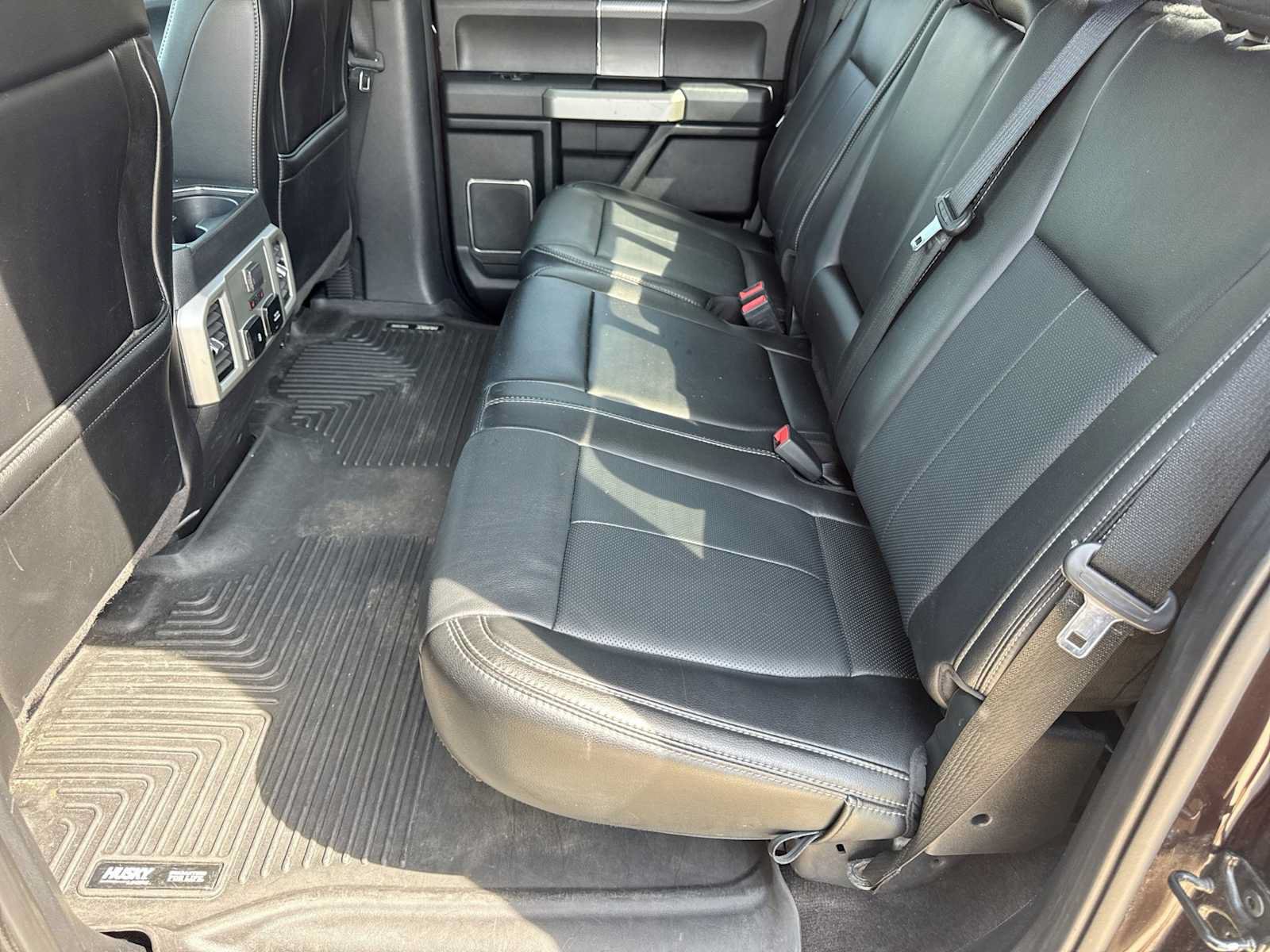 Used 2020 Ford F150 Lariat w/ Equipment Group 502A Luxury AWD/4WD image 19