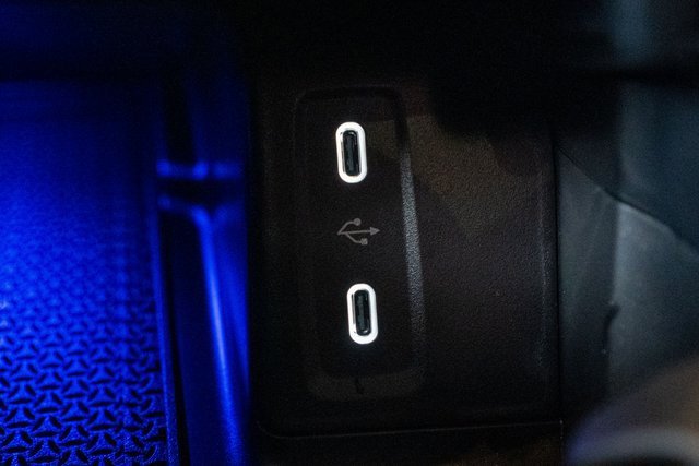 New 2025 Mercedes-Benz GLC 350e 4MATIC image 24