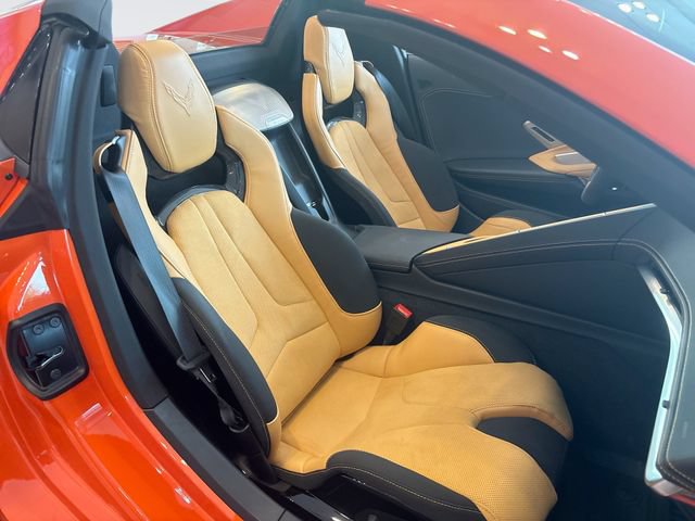 Used 2025 Chevrolet Corvette Z06 RWD image 24
