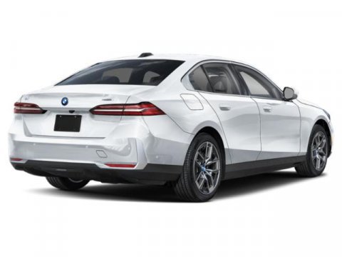 New 2026 BMW i5 eDrive40 image 2