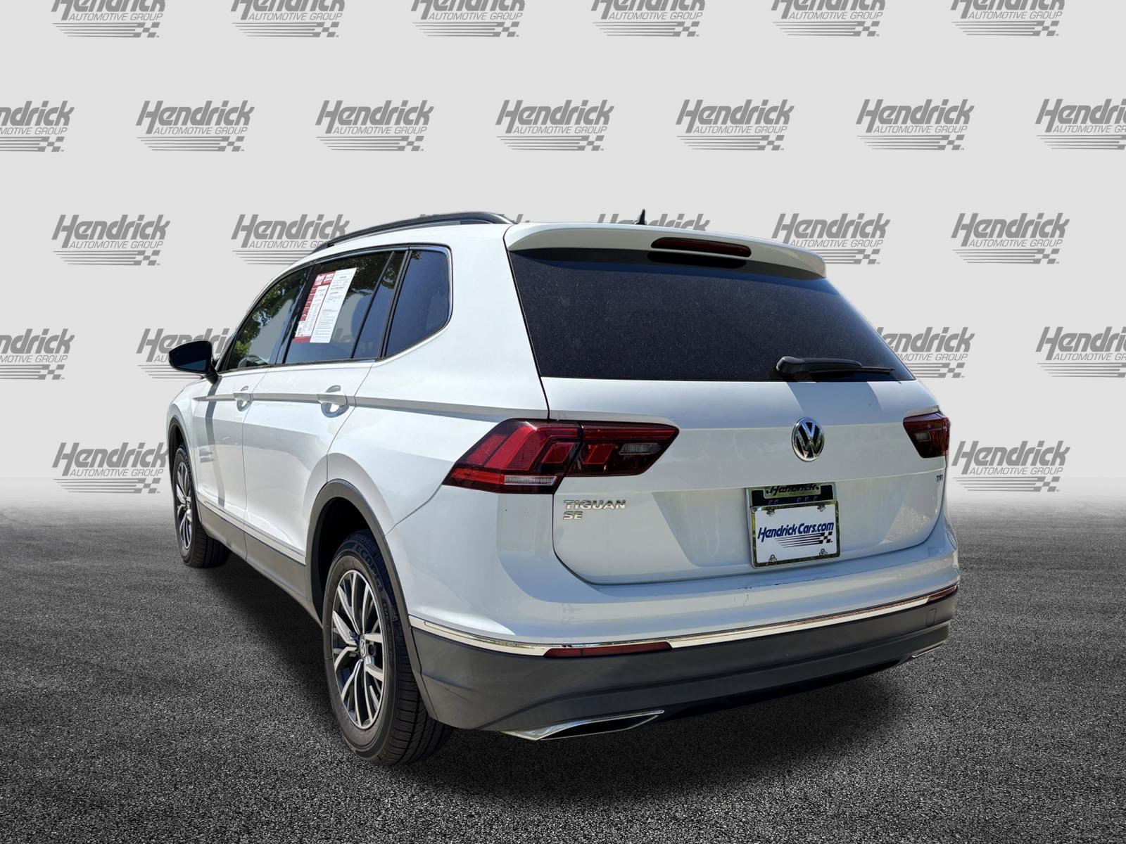 Used 2018 Volkswagen Tiguan SE FWD image 8