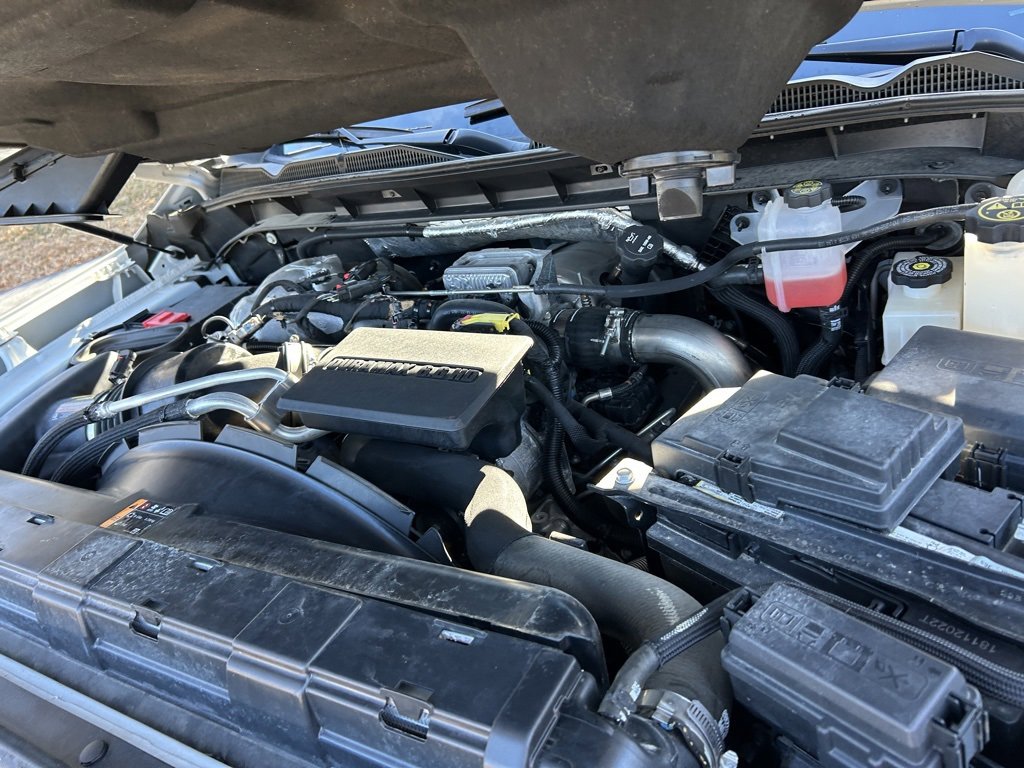 Used 2023 GMC Sierra 3500 SLT w/ SLT Premium Package image 61