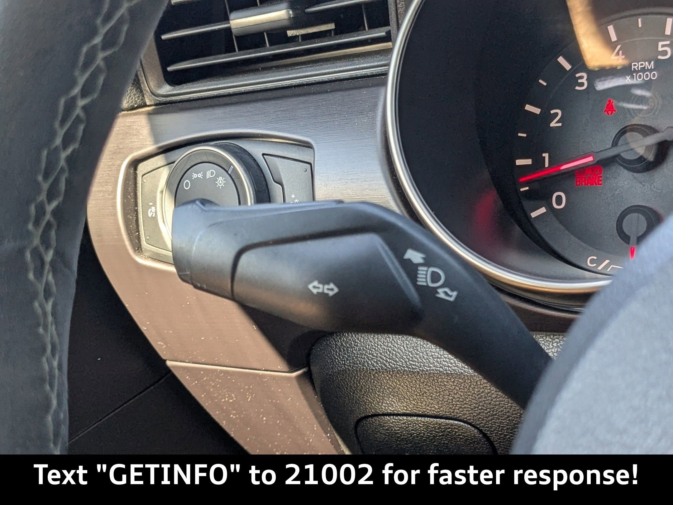 Used 2016 Ford Mustang Shelby GT350 w/ Technology Package image 34