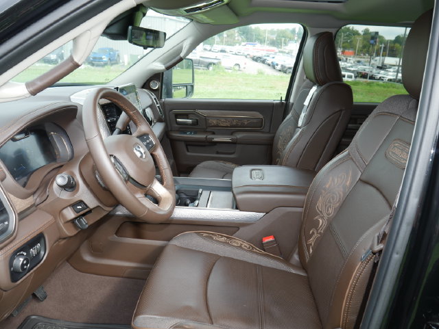 Used 2025 RAM 3500 Longhorn RWD image 2