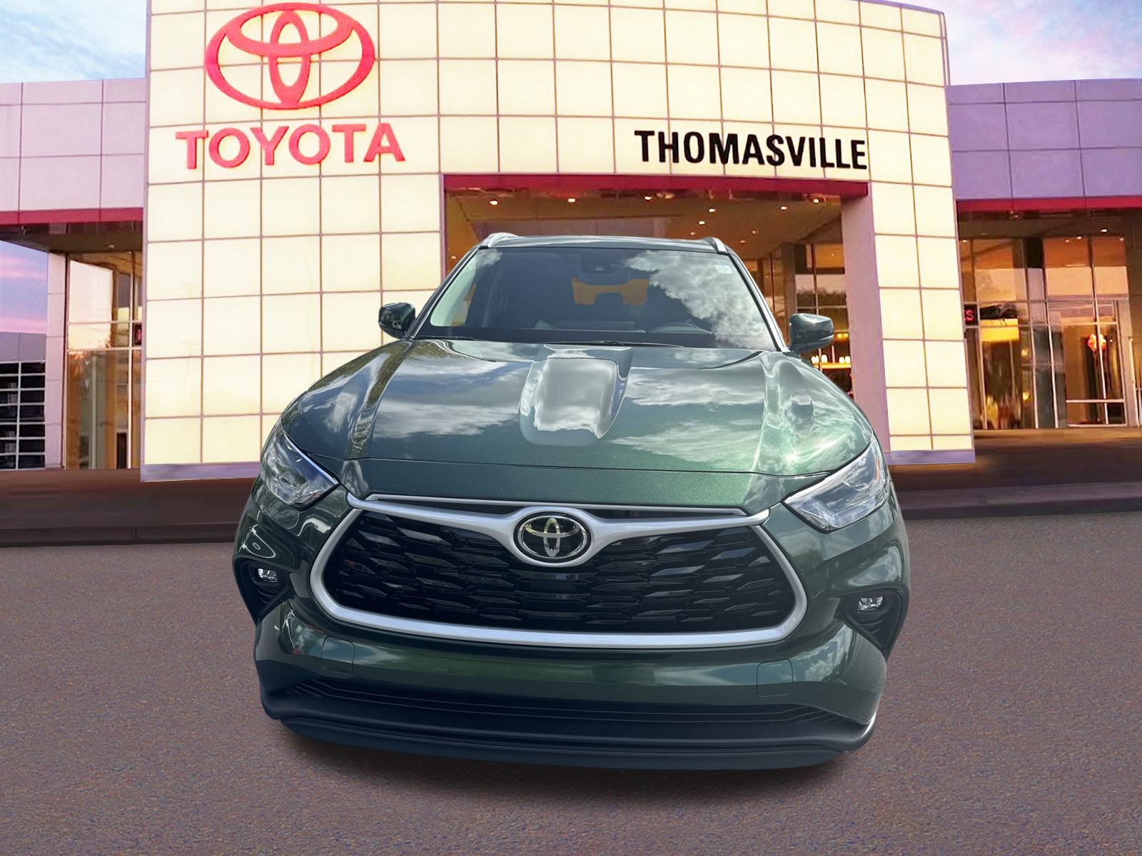 New 2025 Toyota Highlander XLE AWD/4WD image 2