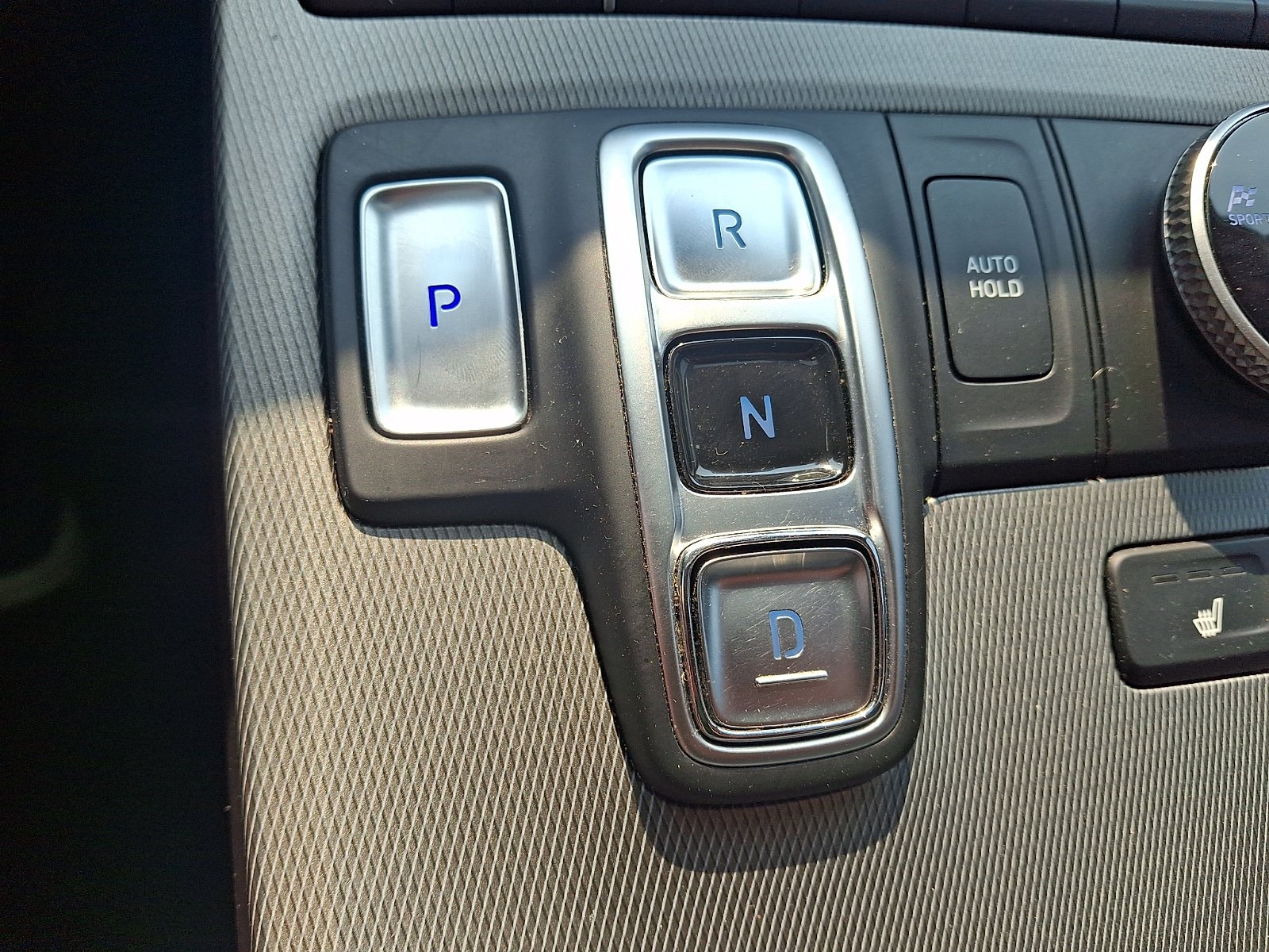 Used 2021 Hyundai Palisade SEL w/ Winter Package AWD/4WD image 16