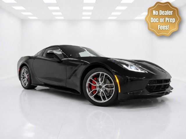 Used 2017 Chevrolet Corvette Stingray Coupe w/ Carbon Flash Badge Package RWD image 2