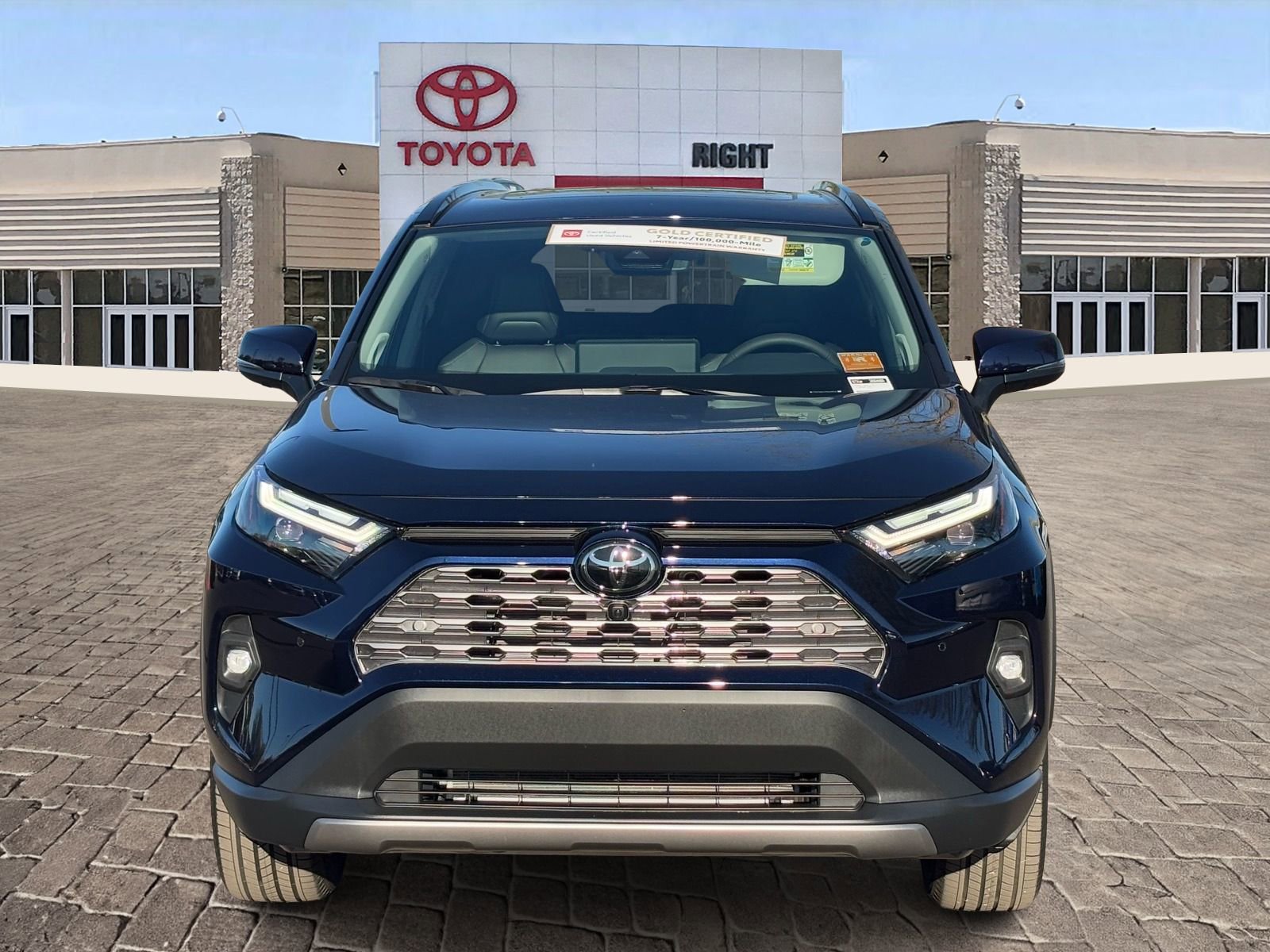 Used 2025 Toyota RAV4 Limited w/ Advanced Technology Package image 6