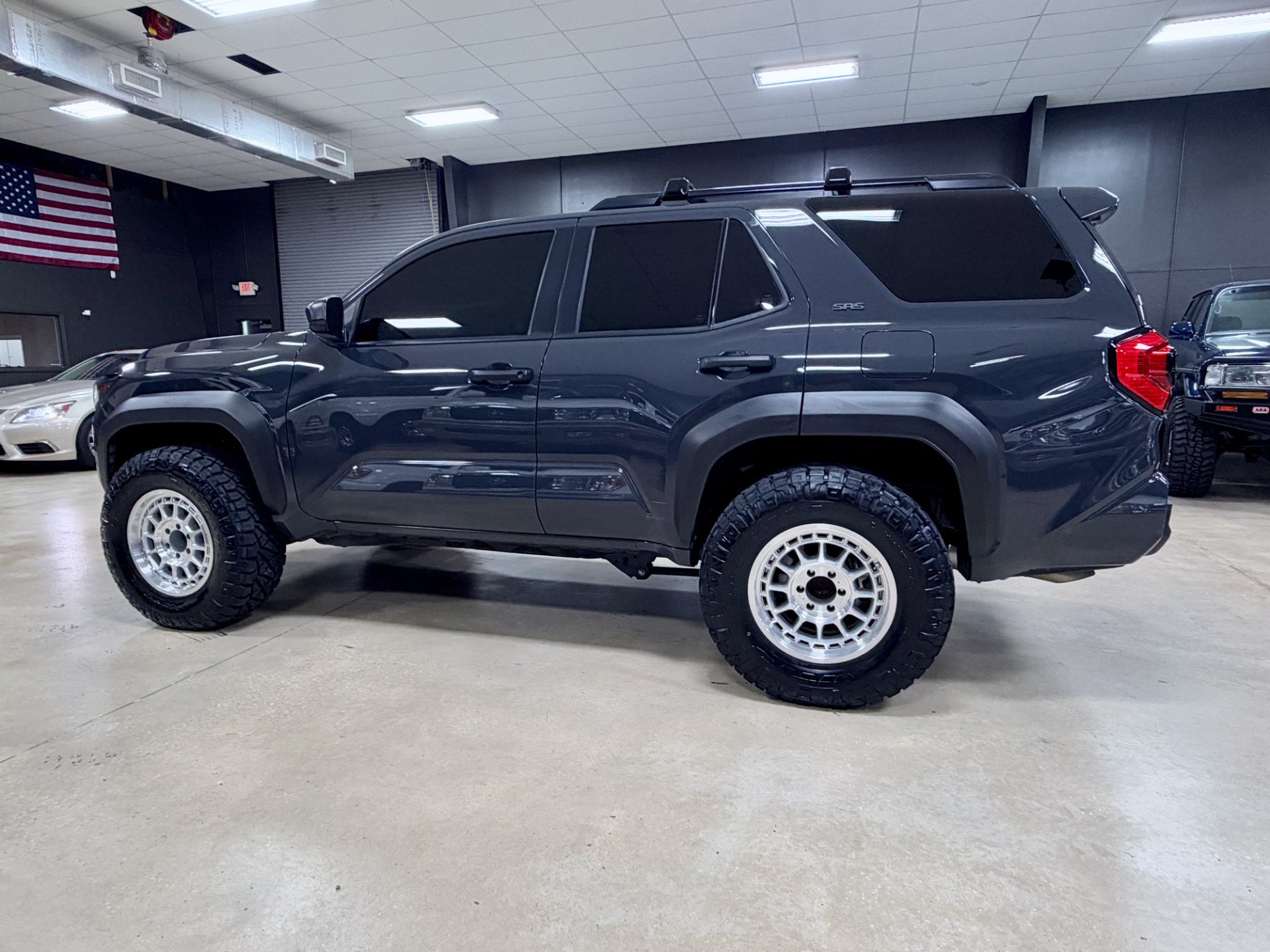 Used 2026 Toyota 4Runner SR5 AWD/4WD image 30