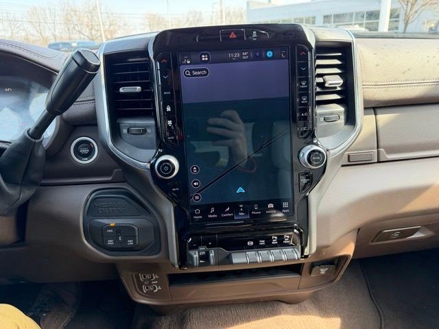 Used 2025 RAM 2500 Laramie image 18