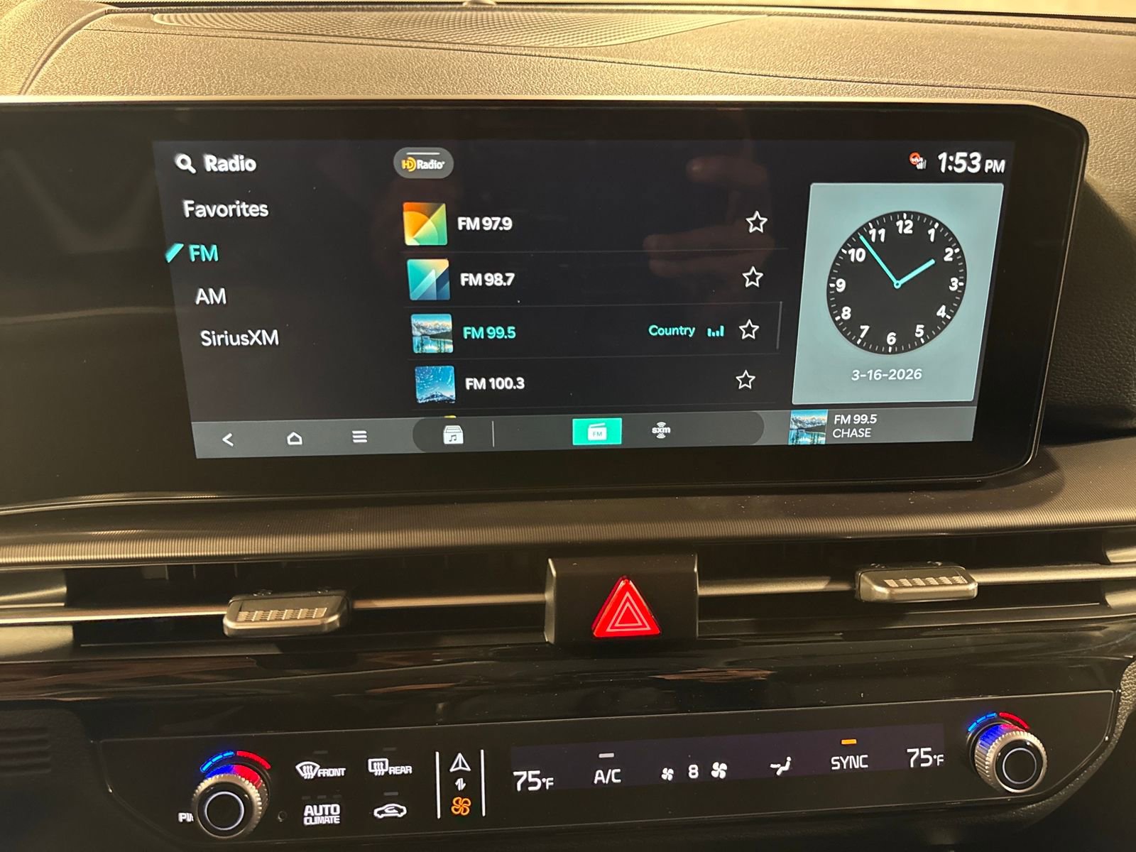 New 2026 Kia Sportage EX image 19