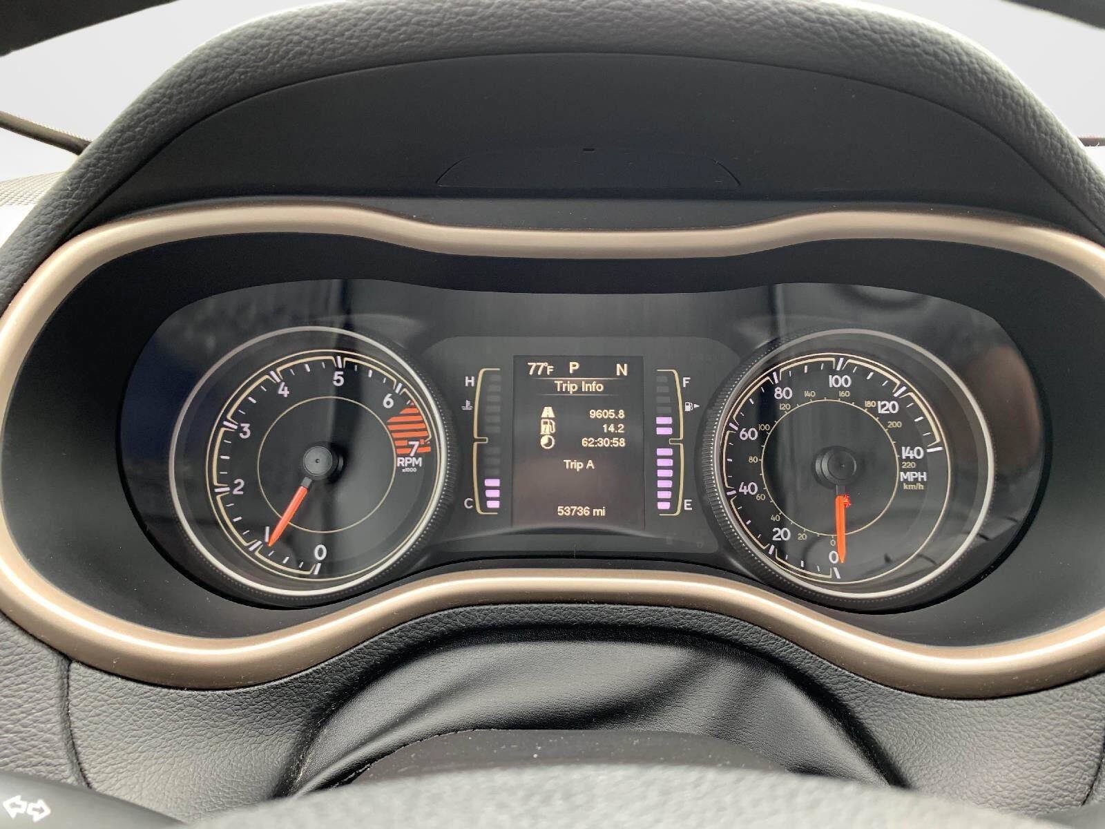 Used 2017 Jeep Cherokee 75th Anniversary AWD/4WD image 13