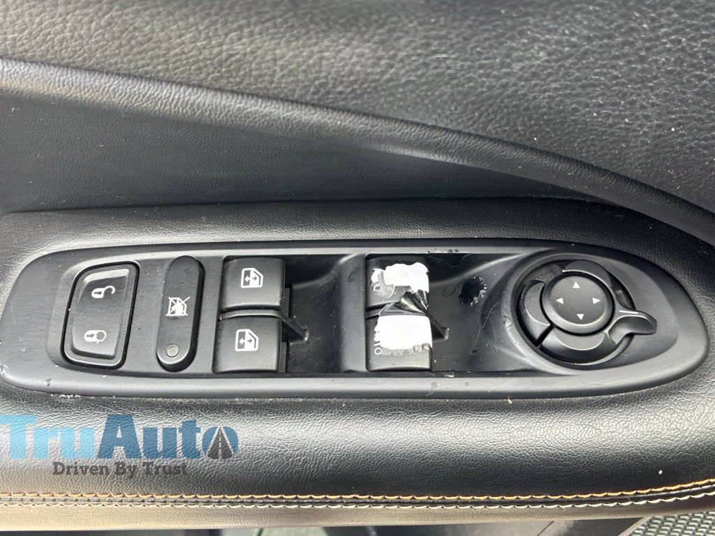 Used 2020 Jeep Compass Latitude FWD image 21