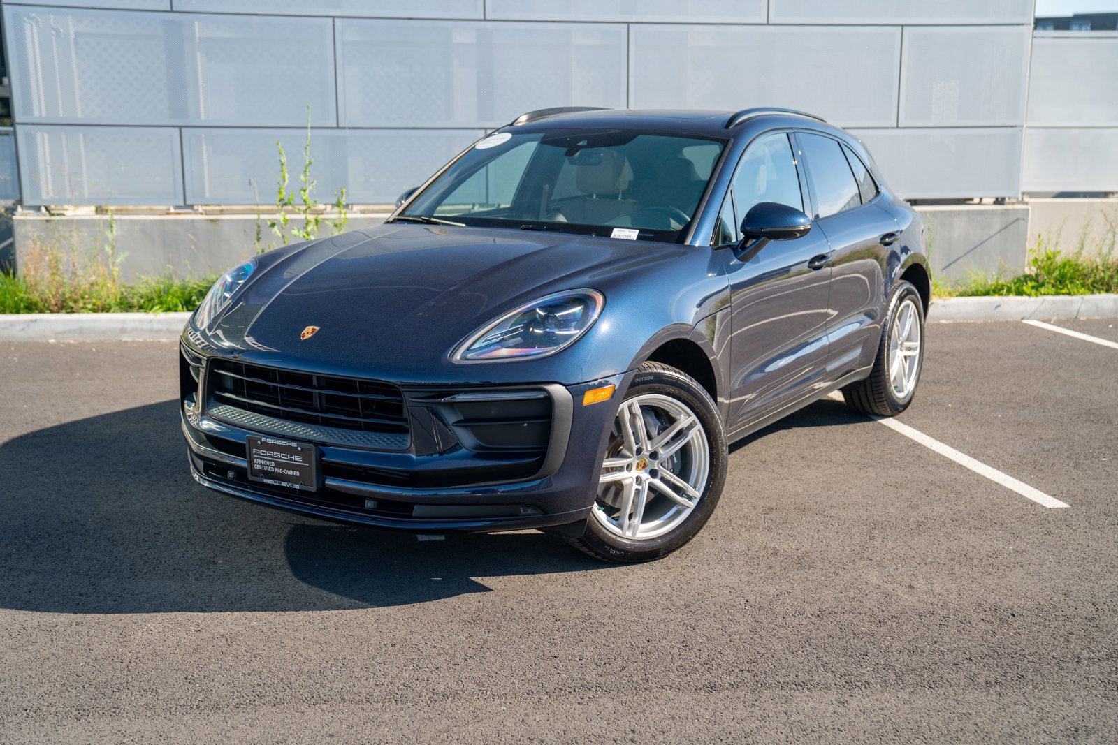 Certified 2022 Porsche Macan