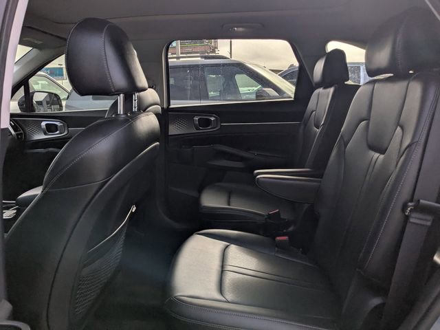 Used 2022 Kia Sorento SX image 14