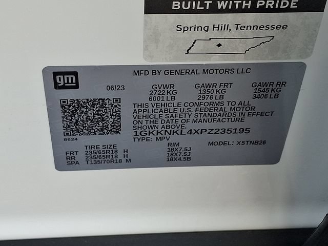 Used 2023 GMC Acadia SLE w/ Driver Convenience Package FWD image 27