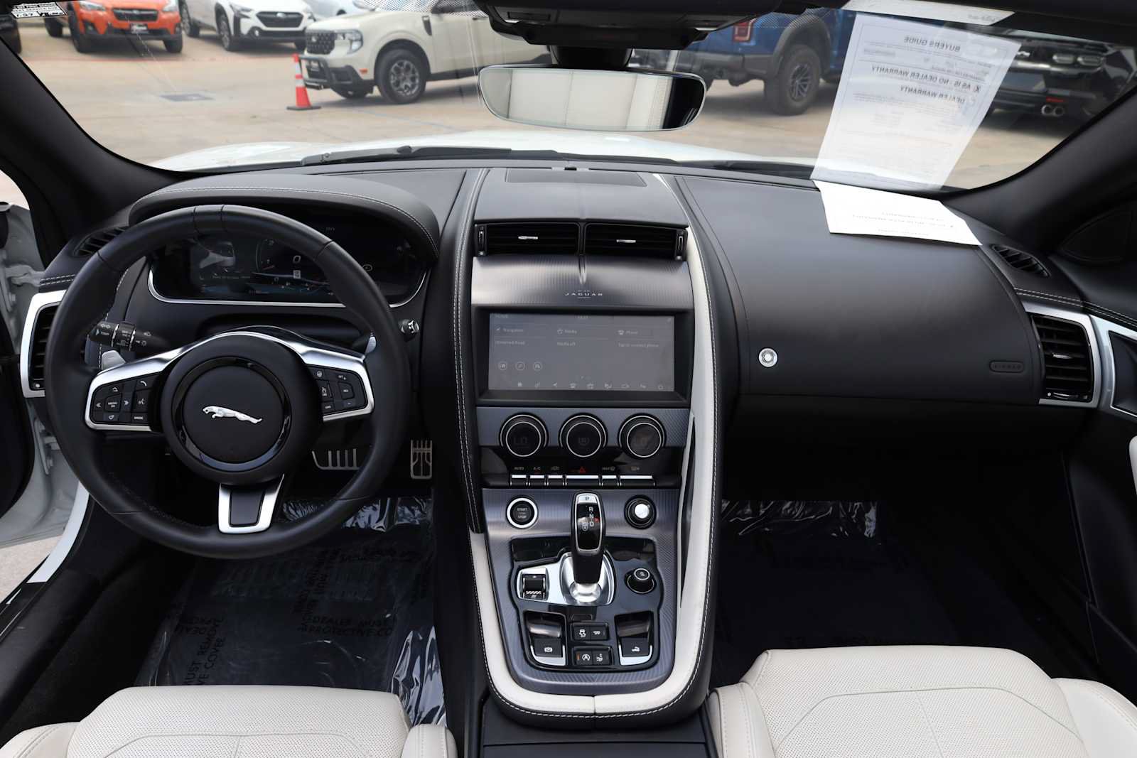 Used 2021 Jaguar F-TYPE Convertible RWD image 15
