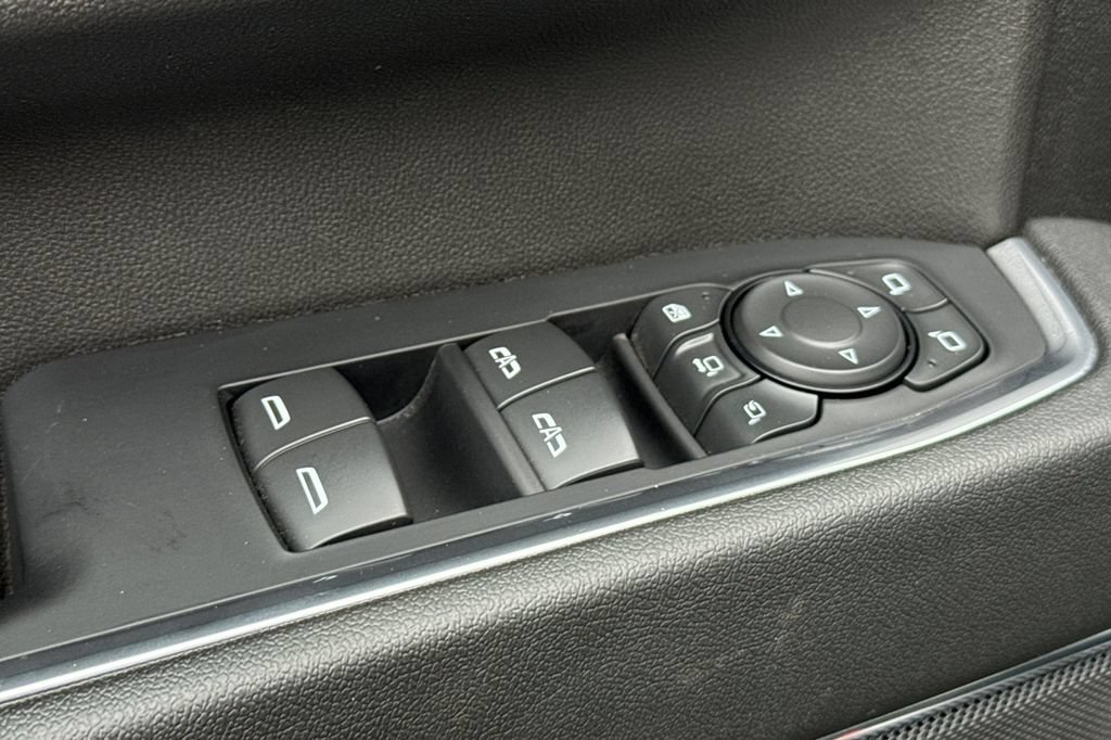 Used 2024 Chevrolet Silverado 2500 LTZ w/ LTZ Plus Package AWD/4WD image 12
