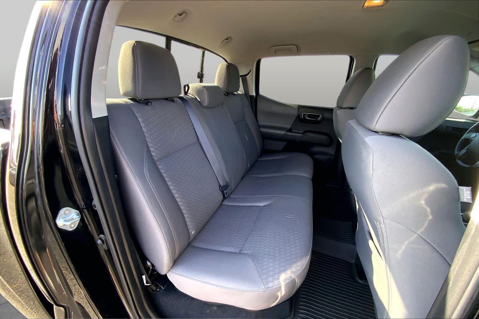 Used 2023 Toyota Tacoma SR AWD/4WD image 20