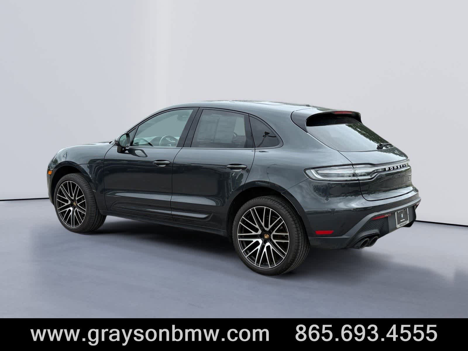 Used 2024 Porsche Macan AWD/4WD image 5