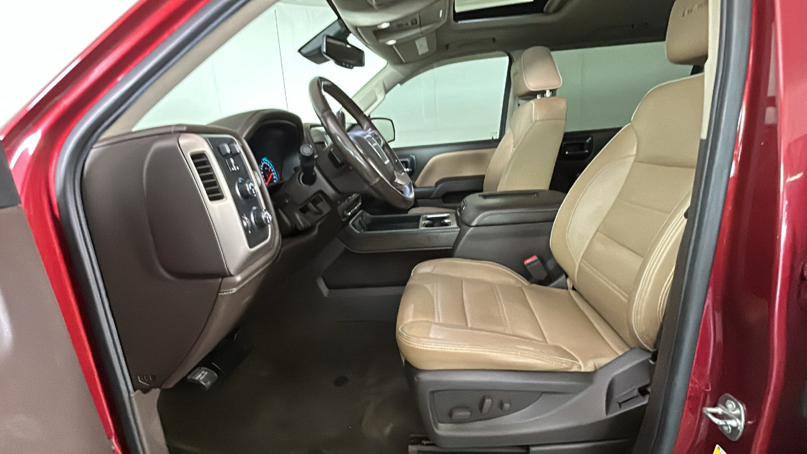 Used 2018 GMC Sierra 1500 Denali w/ Denali Ultimate Package AWD/4WD image 14