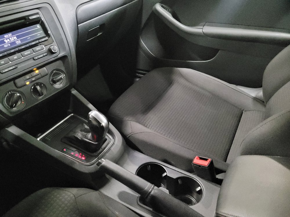 Used 2015 Volkswagen Jetta S FWD image 26