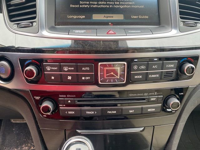 Used 2014 Hyundai Equus Signature RWD image 21