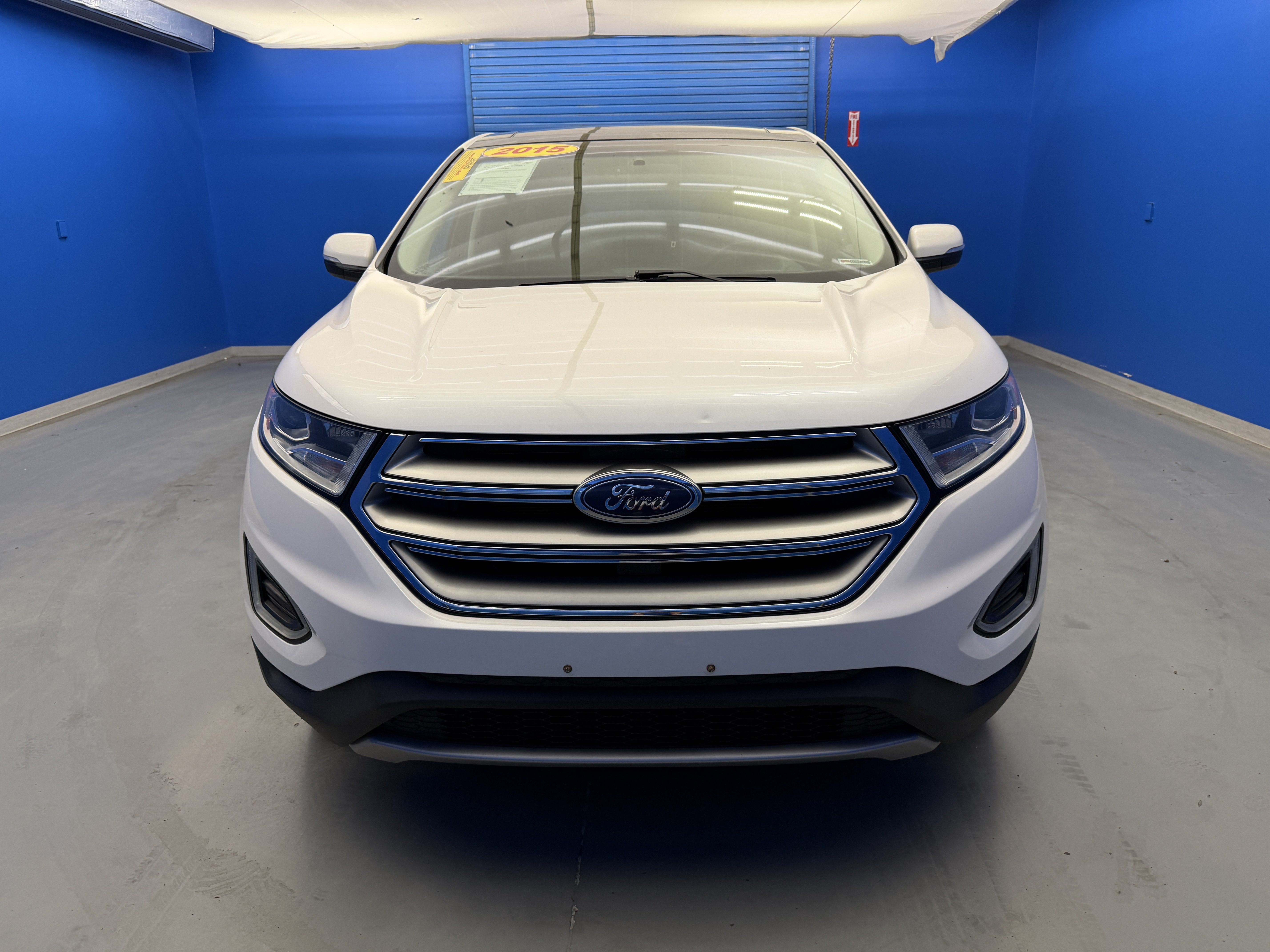 Used 2015 Ford Edge Titanium w/ Equipment Group 301A AWD/4WD image 3