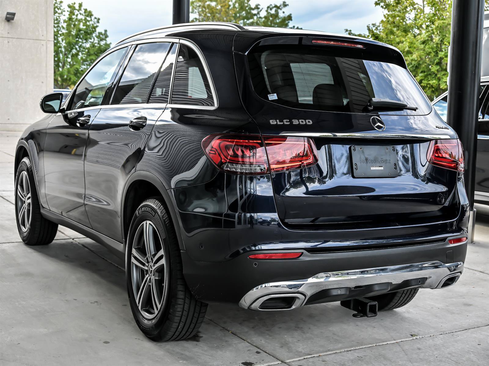 Used 2020 Mercedes-Benz GLC 300 4MATIC image 6