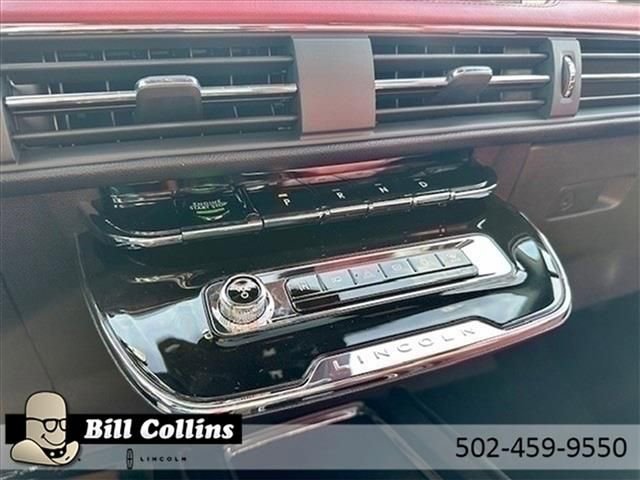 New 2025 Lincoln Corsair Grand Touring w/ Equipment Group 301A AWD/4WD image 18