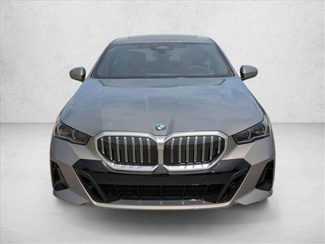 New 2026 BMW 530i xDrive AWD/4WD image 6