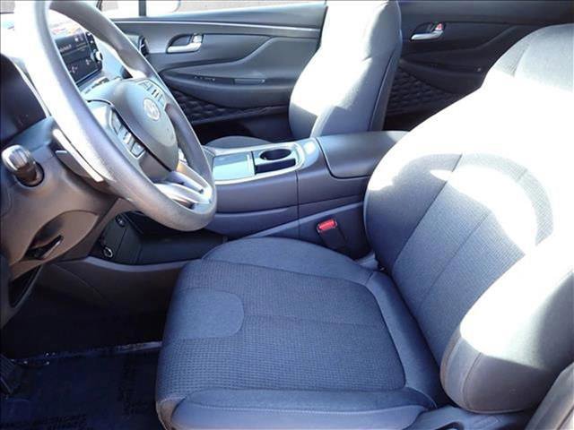 Used 2023 Hyundai Santa Fe SE image 11