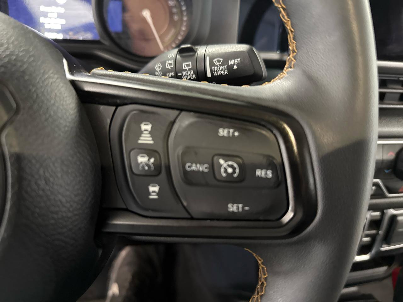 Used 2024 Jeep Wrangler Unlimited image 13