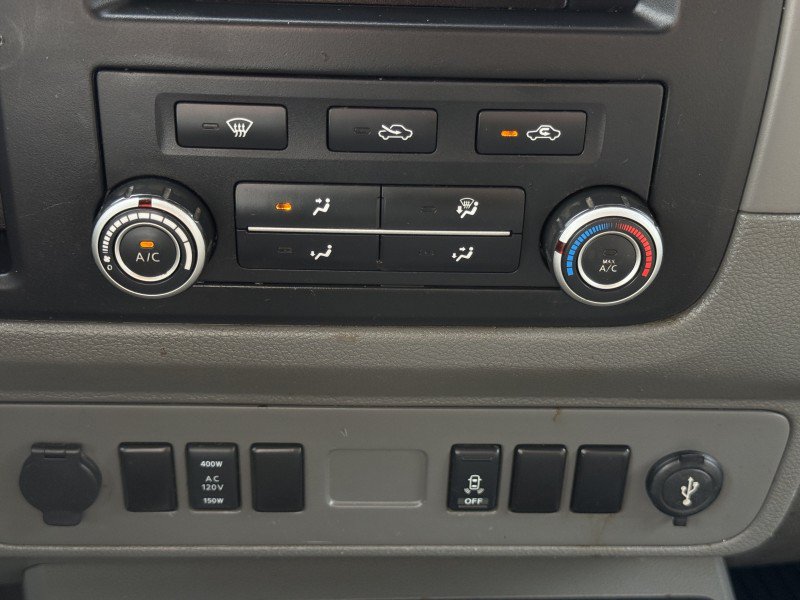 Used 2012 Nissan NV 2500 SV w/ Technology Pkg RWD image 19