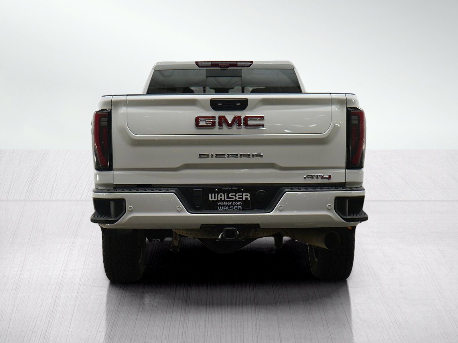 Used 2024 GMC Sierra 3500 AT4 AWD/4WD image 5