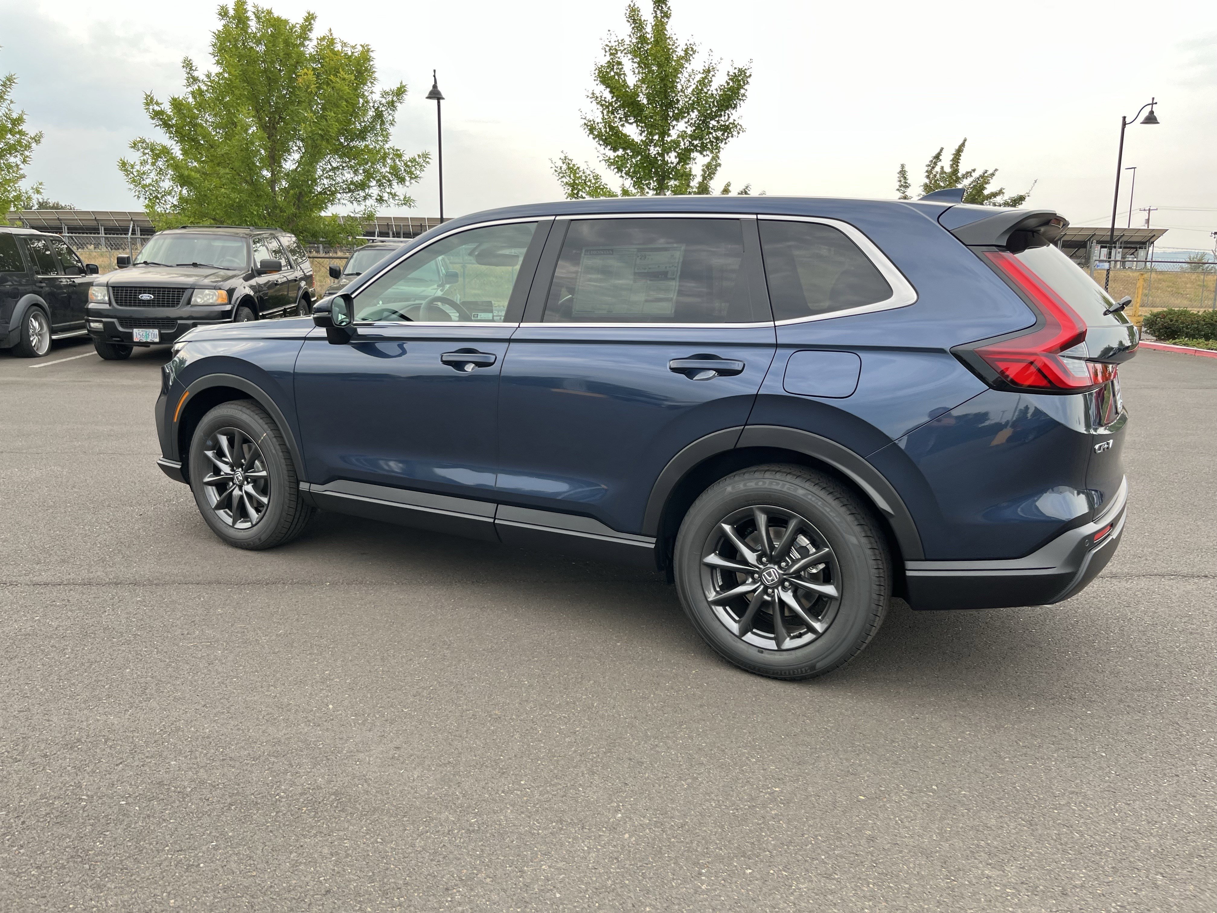 New 2026 Honda CR-V EX-L image 3