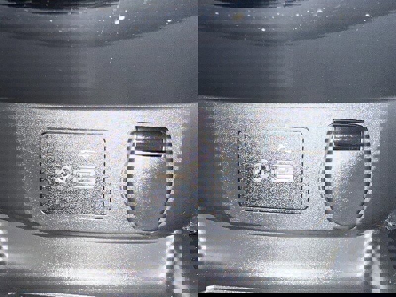 Used 2018 Nissan Rogue SL image 34