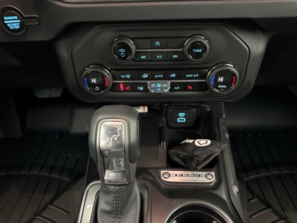 New 2025 Ford Bronco Big Bend image 6