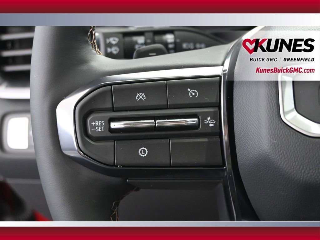 New 2025 GMC Acadia AT4 w/ LPO, Floor Liner Package image 31