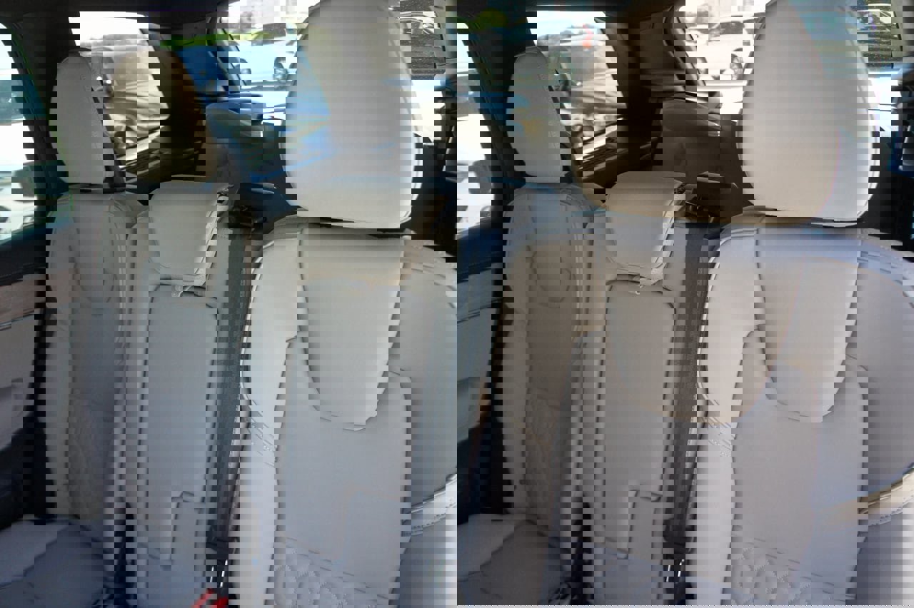 New 2026 Volvo XC90 B6 Plus w/ Protection Package Premier image 23