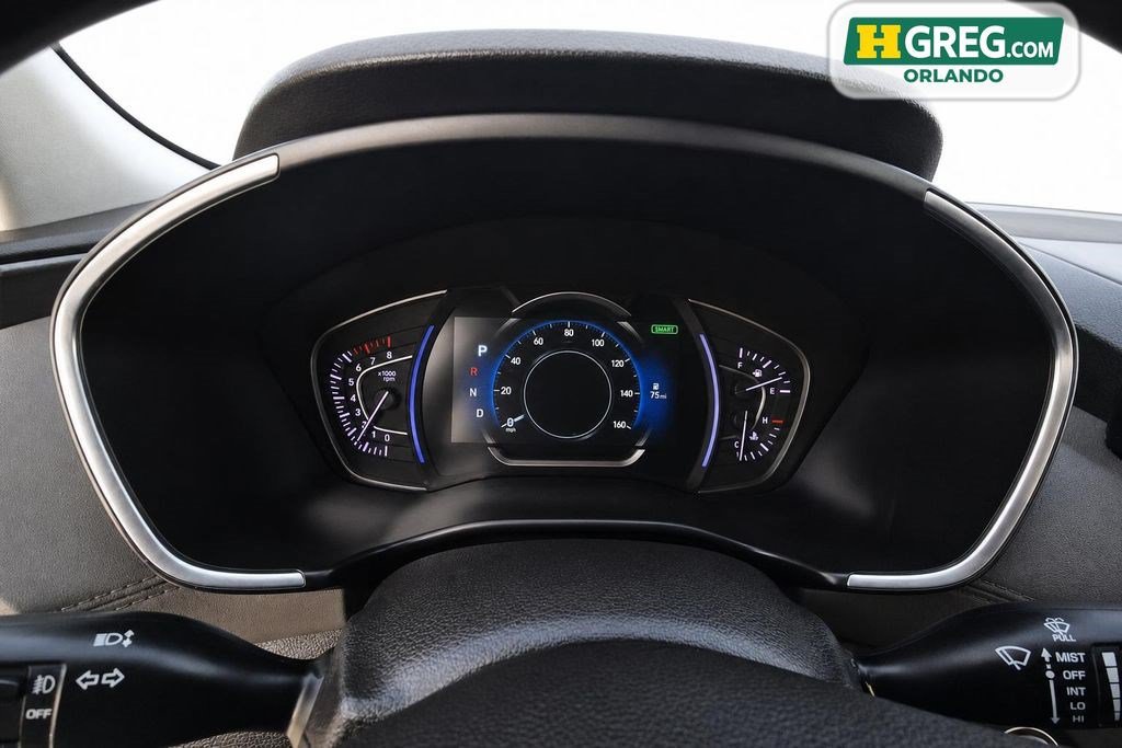 Used 2019 Hyundai Santa Fe SEL FWD image 13
