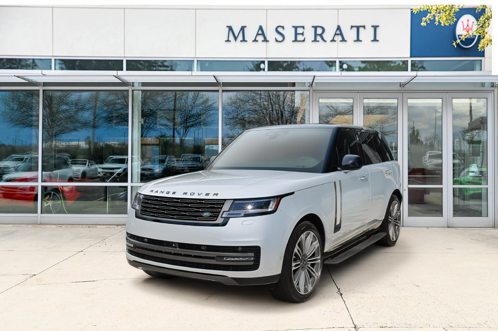 Used 2025 Land Rover Range Rover SE