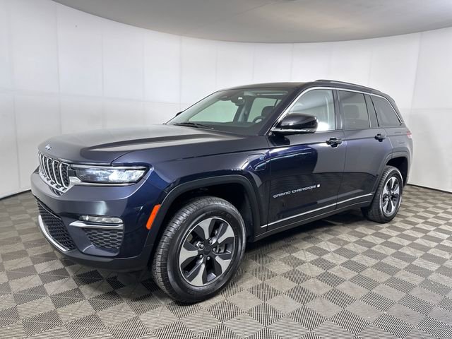 Used 2022 Jeep Grand Cherokee Limited 4xe image 7